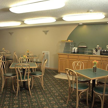 Americas Best Value Inn Annandale Exterior foto